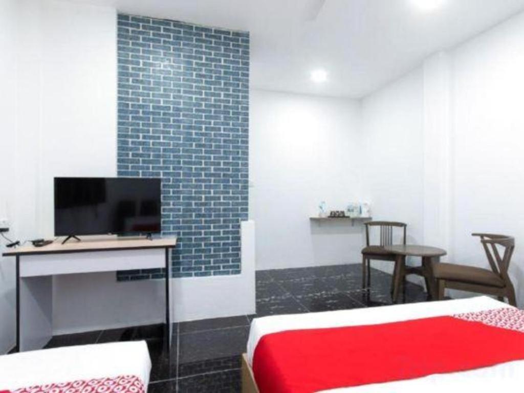 Oyo 44011 Weng Bee Guest House Kota Kinabalu Kültér fotó