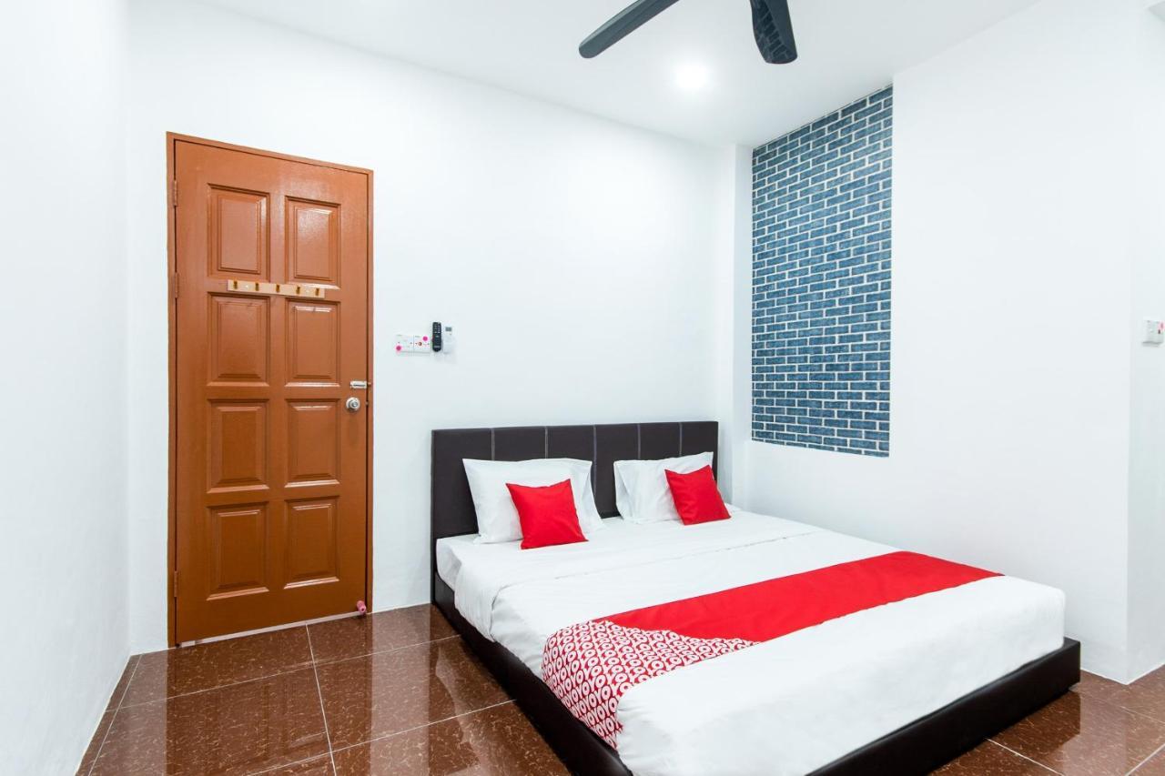 Oyo 44011 Weng Bee Guest House Kota Kinabalu Kültér fotó