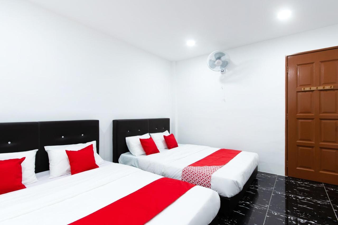 Oyo 44011 Weng Bee Guest House Kota Kinabalu Kültér fotó